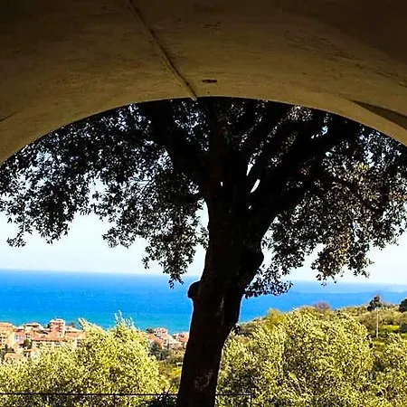 La Margherita دْيانو مارينا
