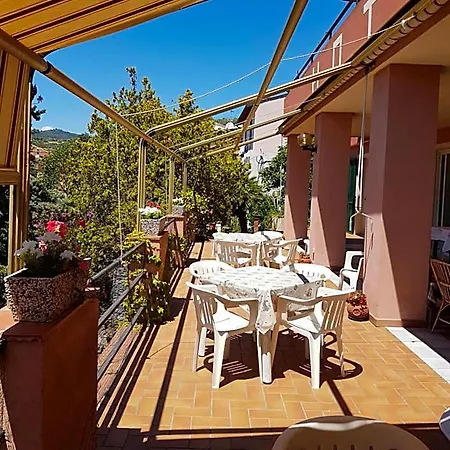 La Margherita دْيانو مارينا