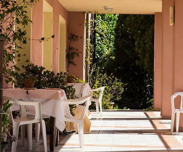 Hotell La Margherita 2*